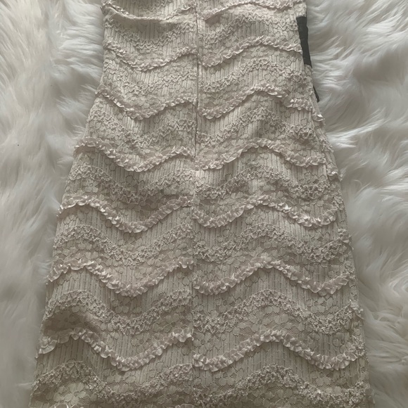 NASTY GAL WHITE LACE DRESS - Picture 3 of 5